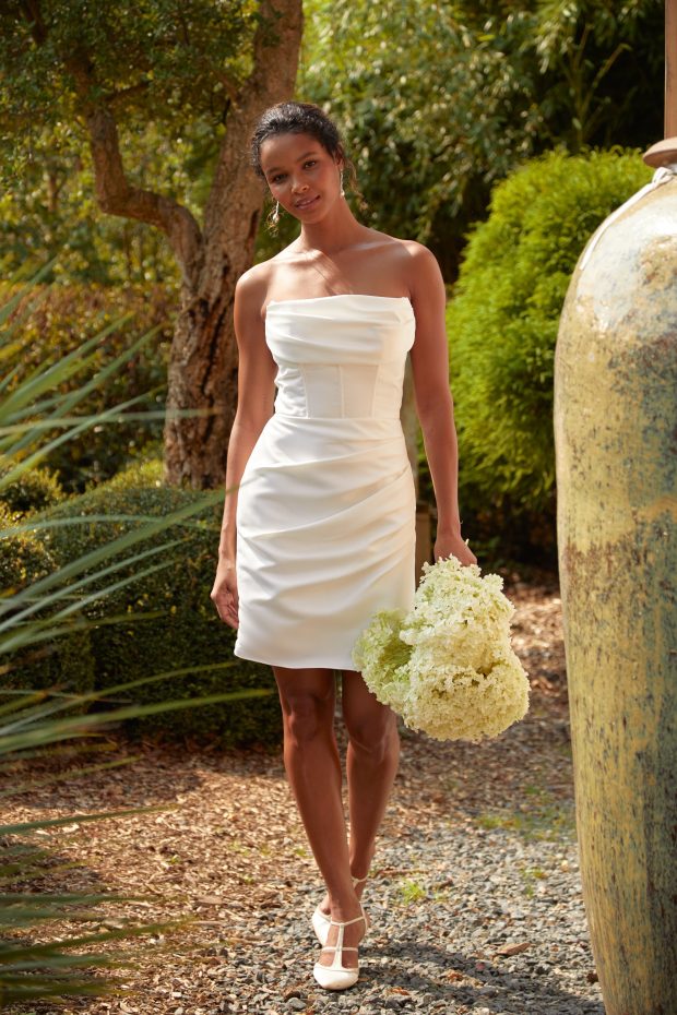 Winnie with overskirt